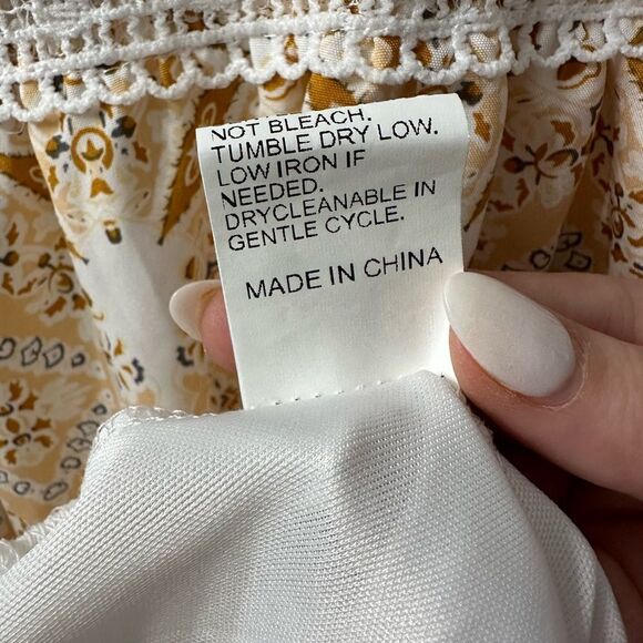 SHEIN Maternity Allover Print Flounce Sleeve Guipure Lace Panel Dress medium - Picture 7 of 11